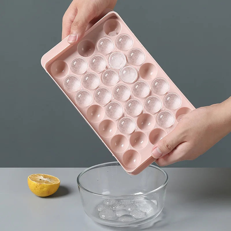 3D Round Ice Cube Tray with Lid