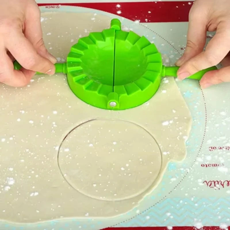 Dumplings Maker Mold